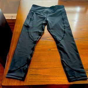 Zyia Active size 8-10 leggings NEW, NEVER WORN